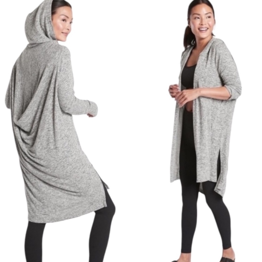 ATHLETA HARMONY WRAP DRAPED HOODED CARDIGAN IN LIGHT GRAY HEATHER - SZ S - EUC